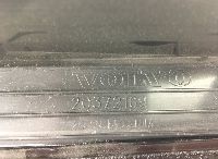20372169 Capacul compartimentului de depozitare al cabinei Cadru din plastic, stânga VOLVO FH12, FH16, NH12, FH, VNL780 (1993-2014)