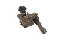 9703320201 Поворотный кулак переднего моста, правый MERCEDES-BENZ A9703320201 Atego, Atego 2, Atego 3 (1996-) MERCEDES