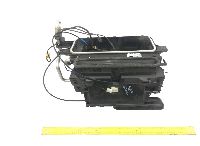 81619006427 Radiateurs de chauffage et de refroidissement de cabine avec boîtier MAN 81619026037 81.61900-6427 81.61902-6037 81619006395 81.61900-6395 81619026025 81.61902-6025 81619006383 81.61900-6383 TGL, TGM, TGS, TGX (2005-2021) BEHR