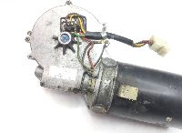 30038263 Silnik wycieraczek przedniej szyby VOLVO 70345684 22672623 1519529 98480223 A0018202042 0018202042 3093014 0390442451 B6, B7, B9, B10, B12 bus (1978-2011) BOSCH