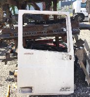 1881863 Oven aihio, oikea DAF XF106 (2014-)
