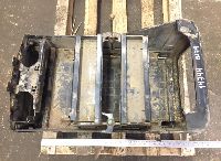 81418605404 Boîtier de batterie MAN 81418605413 81418605390 81.41860-5413 81.41860-5404 81.41860-5390 81418605416 81.41860-5416 81.41860-5402 81418605402 TGL, TGM, TGS, TGX (2005-2021)