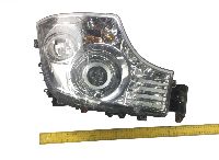 9608200739 Priekinis žibintas, dešinė pusė MERCEDES-BENZ A9608200739 Antos, Arocs, Actros MP4 (2012-)