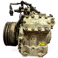21369845 Compresseur de climatisation AC Compressor / pump VOLVO 21486837 B6, B7, B9, B10, B12 bus (1978-2011) EBERSPÄCHER