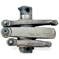 1520439 +1438752 +1438755 Set of Rocker Arms with Shaft for SCANIA