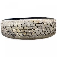 295/80R22.5 Tyre with Rim; 1pcs