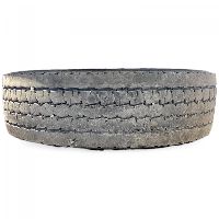 275/70R22.5 Tyre with rim;  1pcs