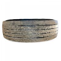 295/80R22.5 Tyre with Rim; 1pcs