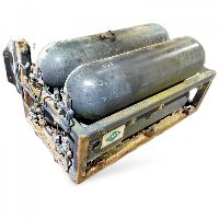9574701942 Bränsletank MERCEDES-BENZ 9574700301 9574740330 A9574701942 A9574700301 A9574740330 A9574700442 9574700442 A9574740104 9574740104 Econic (01.98-12.14) ECONIC