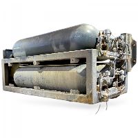 9574701942 Bränsletank MERCEDES-BENZ 9574702042 9574700301 9574740330 A9574700301 A9574740104 9574740104 Econic (01.98-12.14) ECONIC