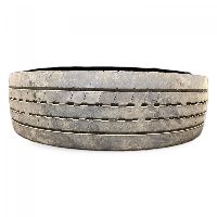 295/80R22.5 Tyre with Rim; 1pcs