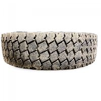 295/80R22.5 Tyre with Rim; 1pcs