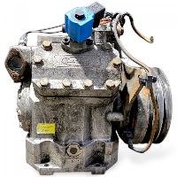 21112946 Compresseur de climatisation VOLVO 20871244 B6, B7, B9, B10, B12 bus (1978-2011) CARRIER