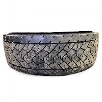 315/70R22.5 Tyre with Rim; 1pcs