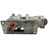 3092614 Styrventil för retarder VOLVO A0044303281 0044303281 15300134210 B6, B7, B9, B10, B12 bus (1978-2011) WABCO