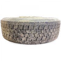 315/70R22.5 Tyre with Rim; 1pcs