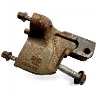7422497382 Suportul amortizorului, axa motorica sus-stânga RENAULT TRUCKS 22497382 7423180643 T (01.13-) RENAULT TRUCKS