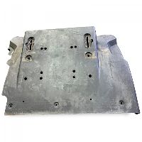 7421094393 Apărătoare de noroi, axa motrica față stânga RENAULT TRUCKS 7422087703 21094393 7421305346 21305346 7421740070 T (01.13-) RENAULT TRUCKS