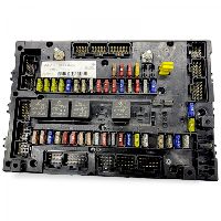 0014462458 Säkringsblock MERCEDES-BENZ A0004469958 0004469958 A0014460558 0014460558 A0014462458 A0014464858 0014464858 A0014466858 0014466858 A0014460158 0014460158 Antos, Arocs, Actros MP4 (2012-) HELLA