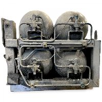 9574701942 Bränsletank MERCEDES-BENZ 9574702042 9574700301 9574740330 A9574700301 A9574740104 9574740104 Econic (1998-2014) ECONIC