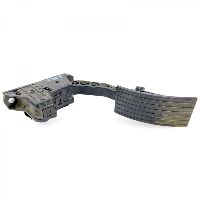 MK567902 Pedală de accelerație cu senzor de poziție MITSUBISHI Canter (2001-) MIKUNI