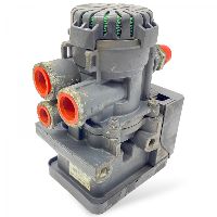 0004295724 EBS Valve, Front Axle Left MERCEDES-BENZ A0004295724 A0004297724 0004297724 Antos, Arocs, Actros MP4 (2012-) KNORR-BREMSE