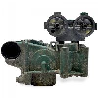3979076 Carcasa de termostato  VOLVO 471780 477905 420758 471784 1676832 8194541 FL, FL6, FL7, FL10, FL12, FS718 (1985-2005)