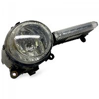 9608200556 Dimstrålkastare, höger  MERCEDES-BENZ A9608201056 A9608203256 A9608200556 9608201056 9608203256 Antos, Arocs, Actros MP4 (2012-)