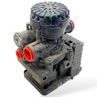 81521066067 EBS Valve, Front Axle Left MAN 81521069067 81.52106-6067 81.52106-9067 TGL, TGM, TGS, TGX (2005-2021) KNORR-BREMSE