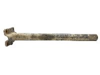 9305204533 Dubļusarga kronšteins, Dzenošais tilts, aizmugure labā puse MERCEDES-BENZ A9305204533 Axor, Actros MP1, MP2, MP3 (1996-2014) ACTROS