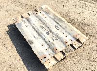 1377193 Plaque de montage de la sellette DAF XF95, XF105 (2001-2014)