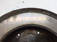 9040350700 Balanserhjul för vevaxel MERCEDES-BENZ A9040350700 A9040351200 A9240350000 9040351200 9240350000 Atego, Atego 2, Atego 3 (1996-)
