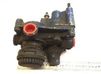 0054296944 Relay Valve MERCEDES-BENZ A0054296944 A0054291244 A0044299344 A0044298644 0054291244 0044299344 0044298644 41032230 1935135 20297660 361623 0375215 1505288 1505280 1102304000 1122316000 P1122316000 Axor, Actros MP1, MP2, MP3 (1996-2014) WABCO