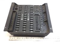 0015433615 Säkringsblock MERCEDES-BENZ A0015430615 A0015433115 A0015433615 A9415422034 9415422034 0015430615 0015433115 Axor, Actros MP1, MP2, MP3 (1996-2014) HELLA
