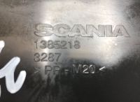 1427430 Plastikāta uzlika zem vējstikla, labā puse SCANIA 1385218 4-series (1995-2006)