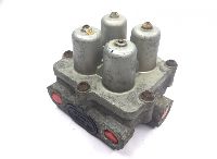 1431049 Four Circuit Protection Valve SCANIA 1381883 1337904 1356635 1505406 1505399 4-series (1995-2006) WABCO