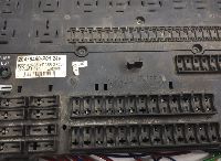 20568055 Drošinātāju kārba 20476480 21732199 - VOLVO