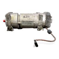 21427040 Klimakompressor AC Compressor / pump VOLVO ECH209Y-02G 2710562B ECH209Y02G B5LH, B0E (2008-)