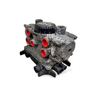 4801041070 EBS vārsts, Papildtilts EBS Valve, Tag Axle MAN 81.52106-6059 81521066059 81.52106-6066 81521066066 81.52106-6040 81521066040 1527245 81521066072 81.52106-6072 81.52106-9066 81521069066 81521069072 81.52106-9072 -