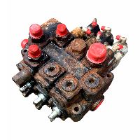 VOLVO Hidraulikas sadalītājs Hydraulic Distributor FMX (01.10-)